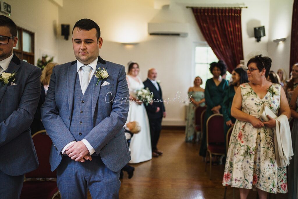 Wedding Photography - Hertford Register Office & Broadway Hotel