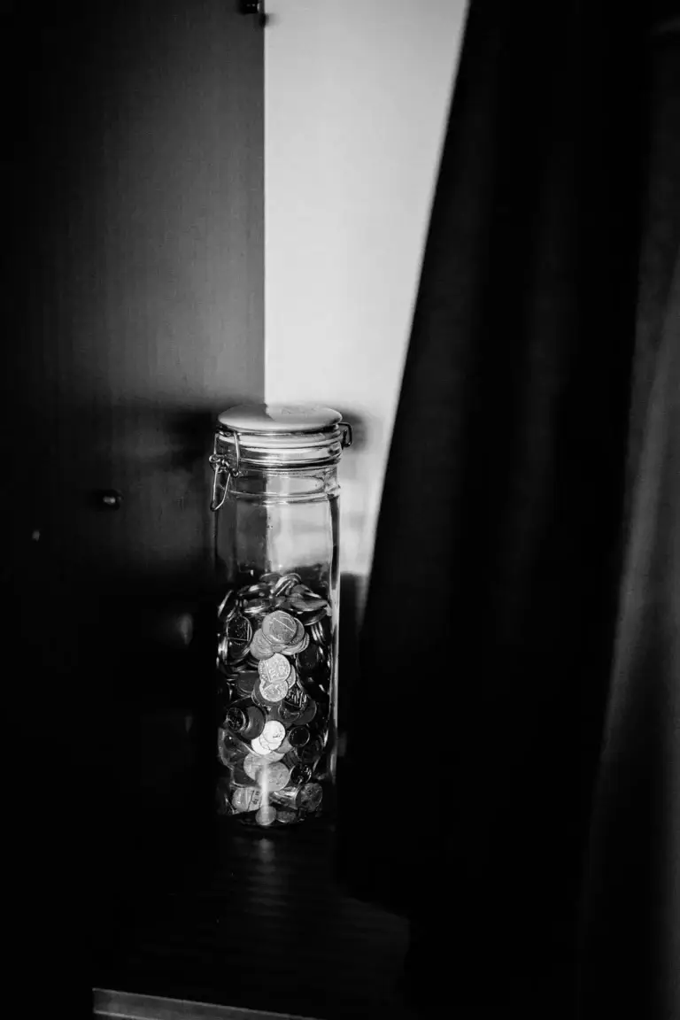 UNSEEN ECHOES - Objects of Domestic Abuse | Photography Project & Exhibition