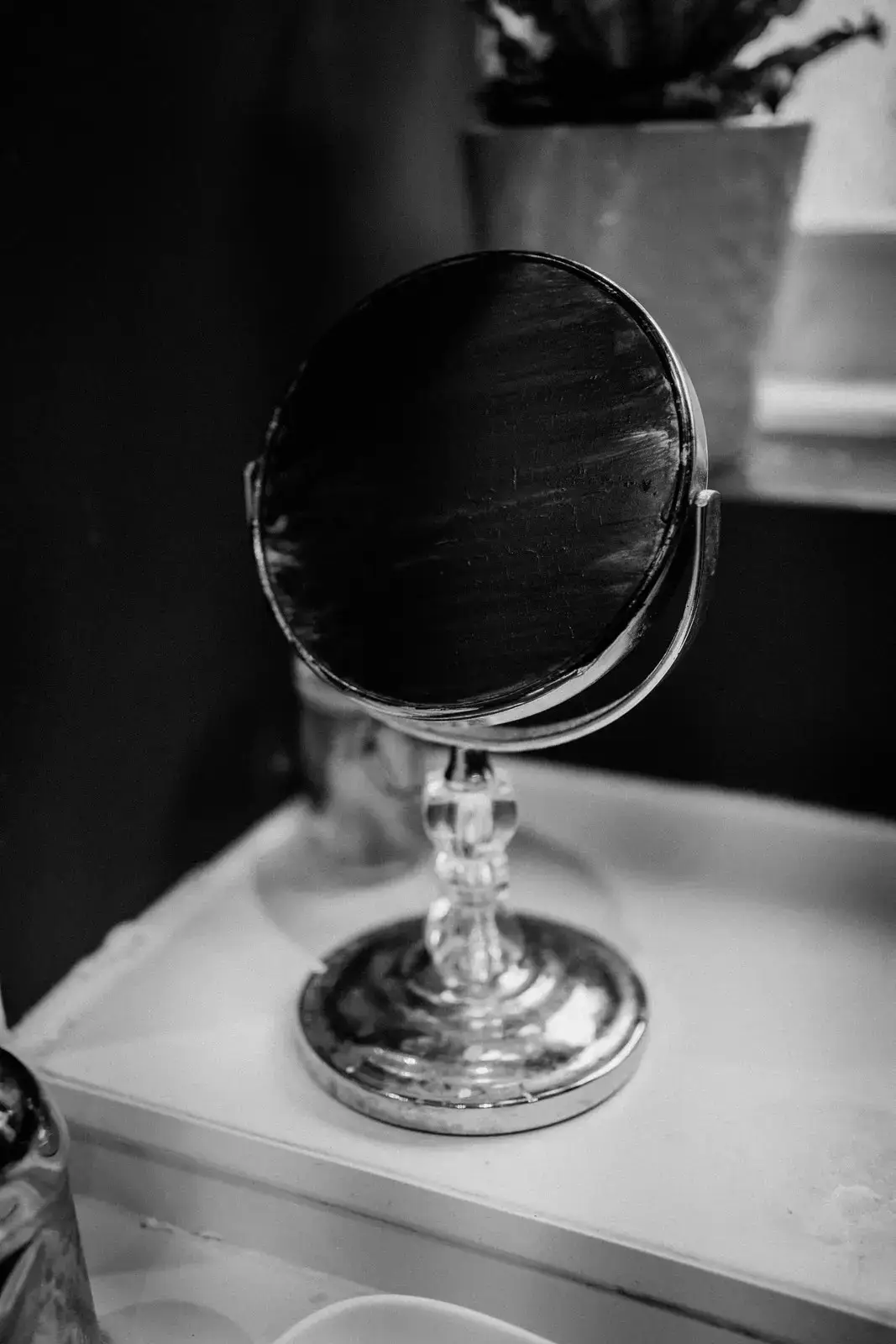 UNSEEN ECHOES - Objects of Domestic Abuse | Photography Project & Exhibition