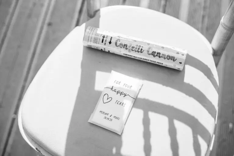 Monochrome 09432 websize