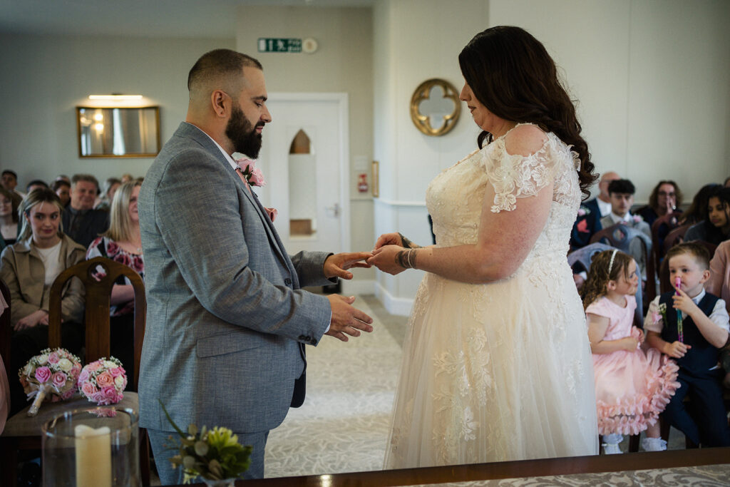 A Relaxed Wedding at St Albans Registry Office, Hertfordshire 19 A Relaxed Wedding at St Albans Registry Office 4