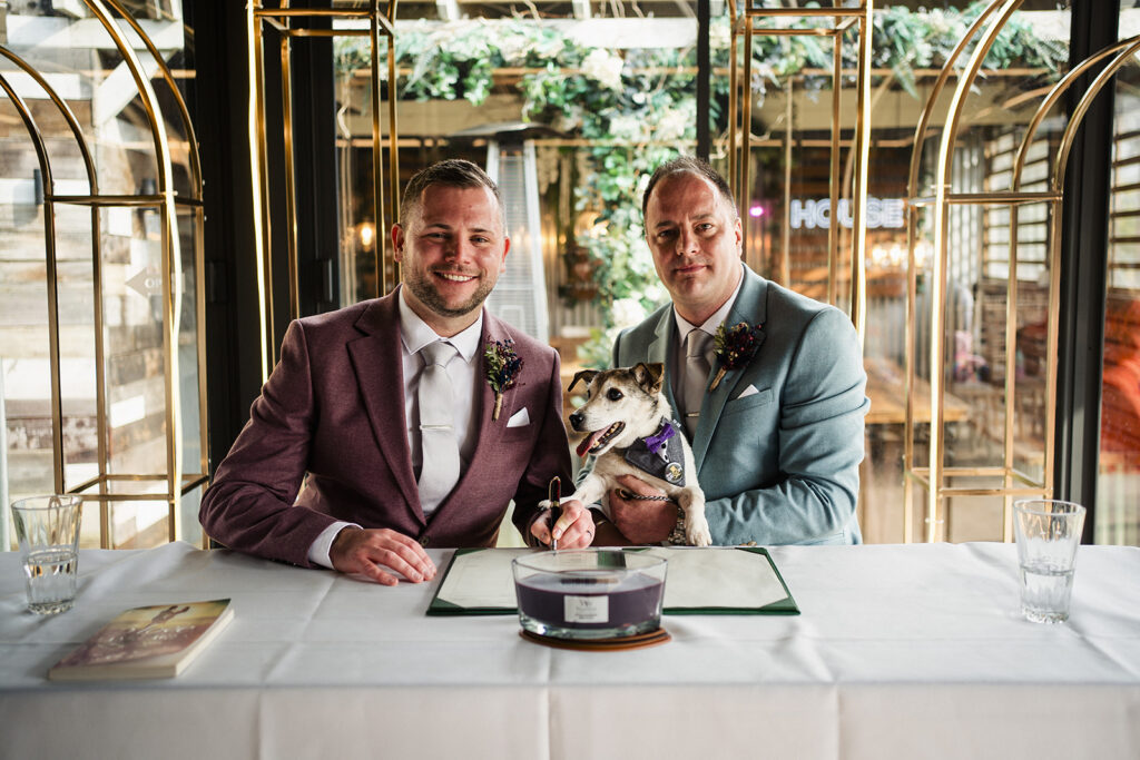 Relaxed Fun Wedding Photography at The Barn at Tea Green 10