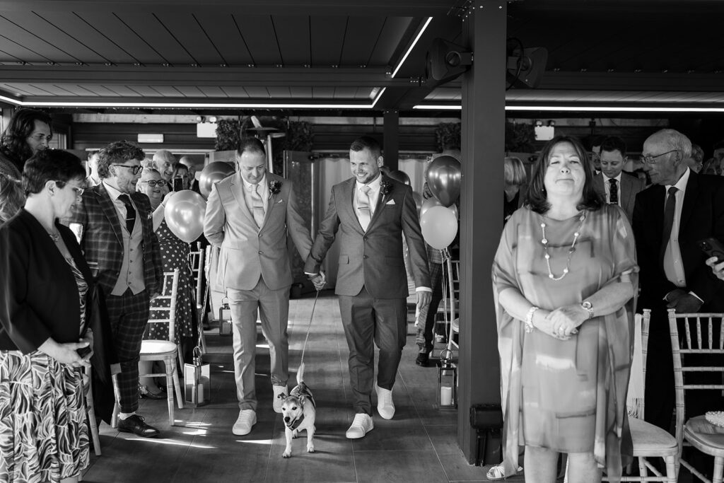 Relaxed Fun Wedding Photography at The Barn at Tea Green 21