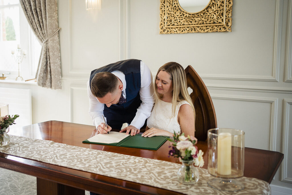 A Beautiful Micro Wedding at St Albans Register Office