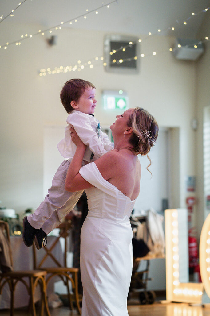 wedding photographer bennets club harpenden 5