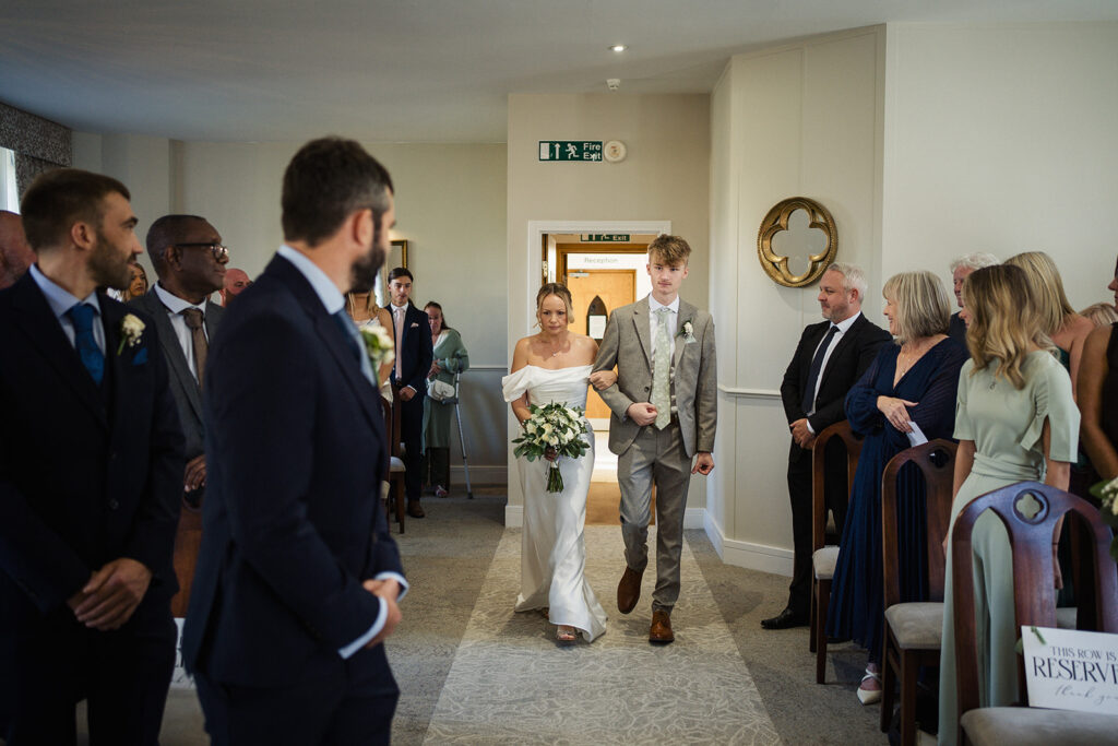 wedding photographer st alabans register office 17